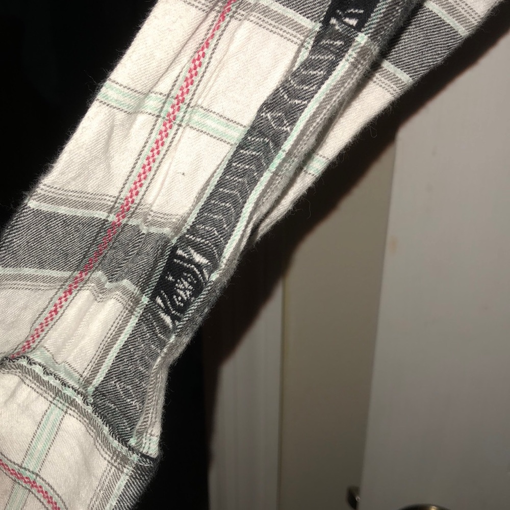 flannel - Picture 2 of 4